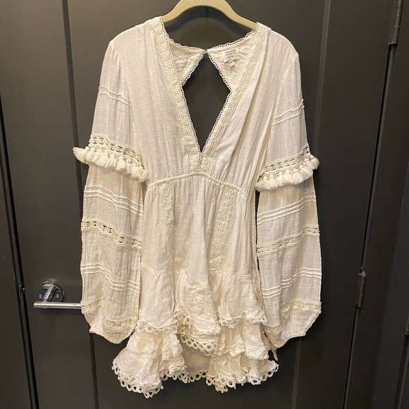 White Hemant & Nandita Mini Dress - Picture 3 of 6